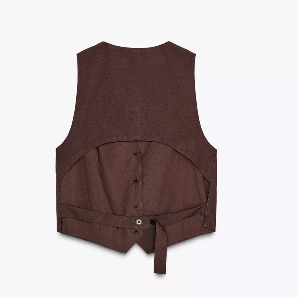 VIRAL NEW ZARA CUT OUT LINEN VEST SIZE M
🚨NO DISCOUNT - Picture 13 of 15